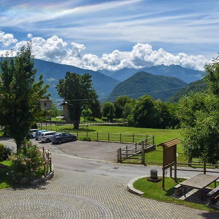 Albergo Ristorante Innocenti Ardenno Bagian luar foto