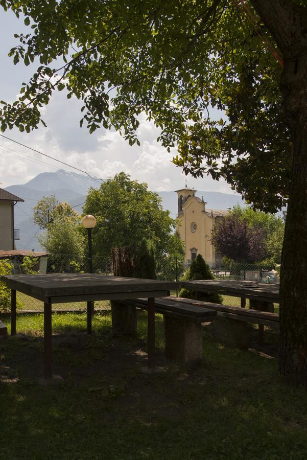 Albergo Ristorante Innocenti Ardenno Bagian luar foto