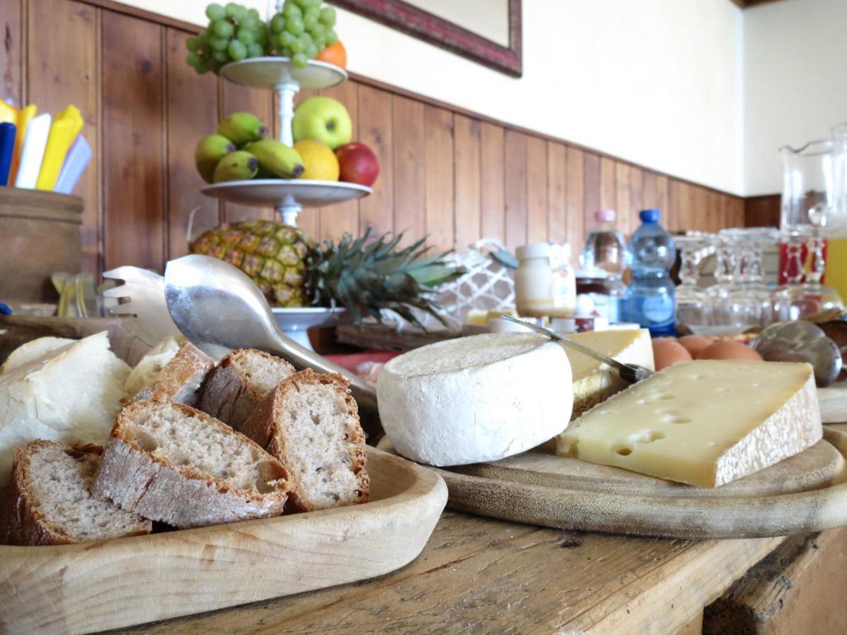 Albergo Ristorante Innocenti Ardenno Bagian luar foto